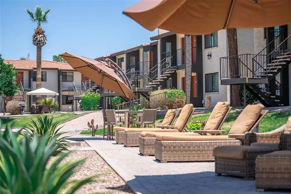 133 Fully Furnished, Amenities Galore Scottsdale